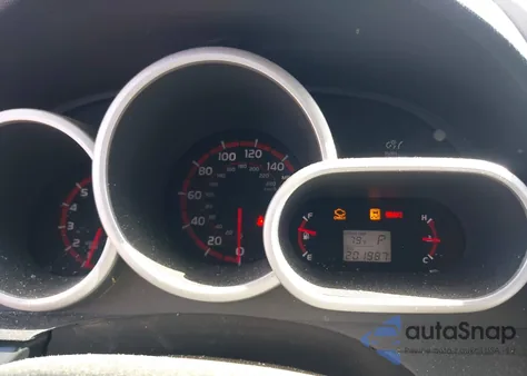 2009 Toyota Matrix S z USA, uszkodzony, nr VIN 2T1KE40EX9C009336